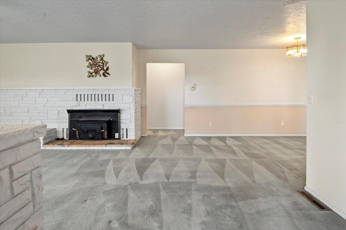 1406 SW 12th Street