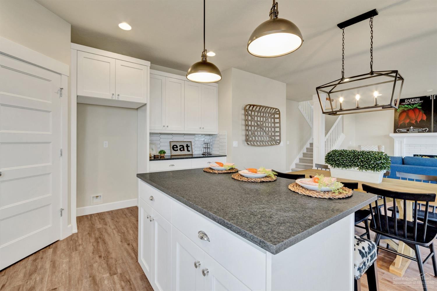 Brookswood Crossing - Residential