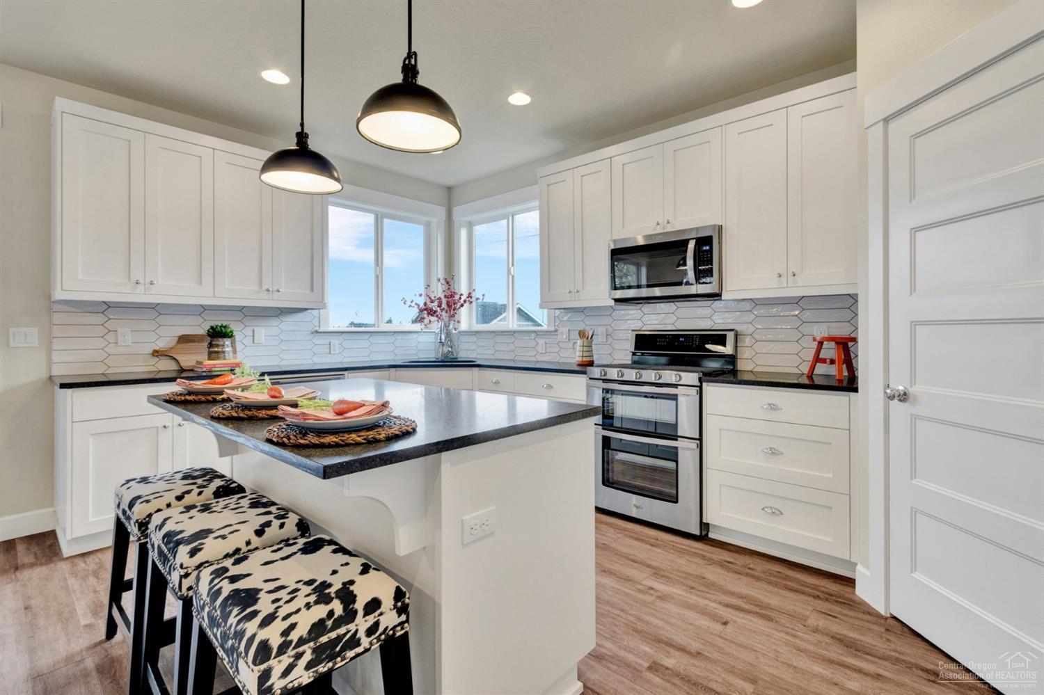 Brookswood Crossing - Residential