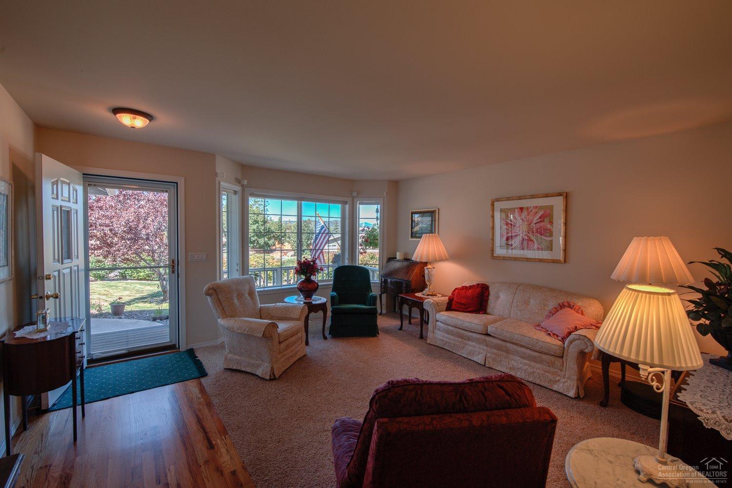 High Pointe - Residential
