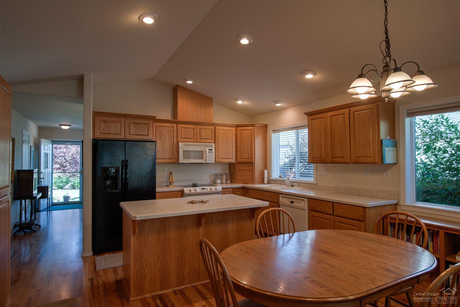 High Pointe - Residential