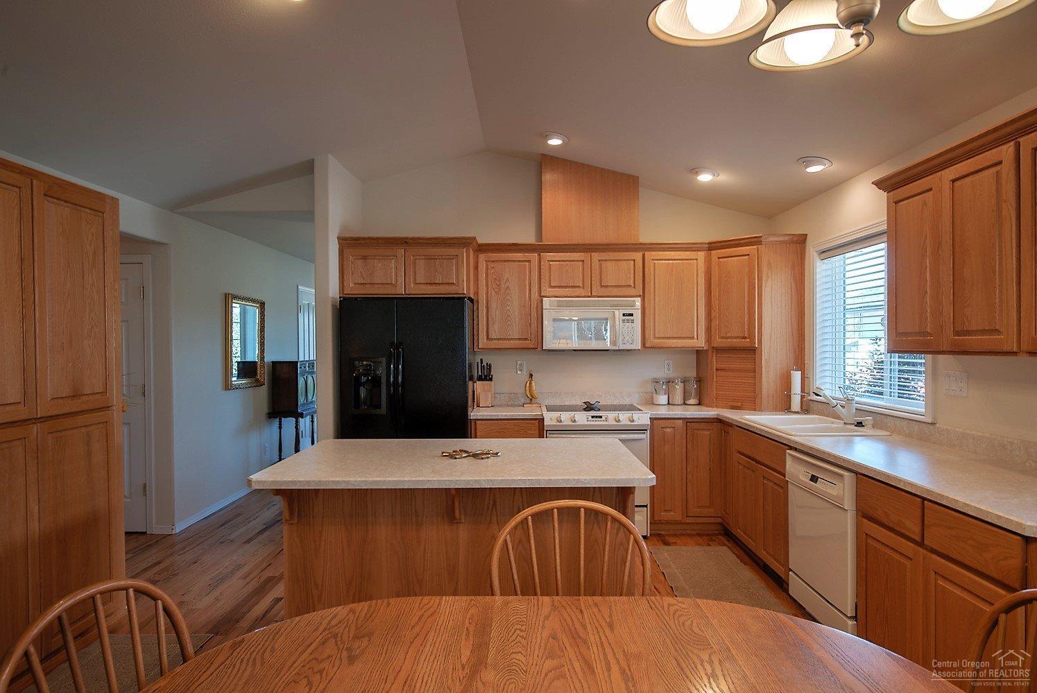 High Pointe - Residential