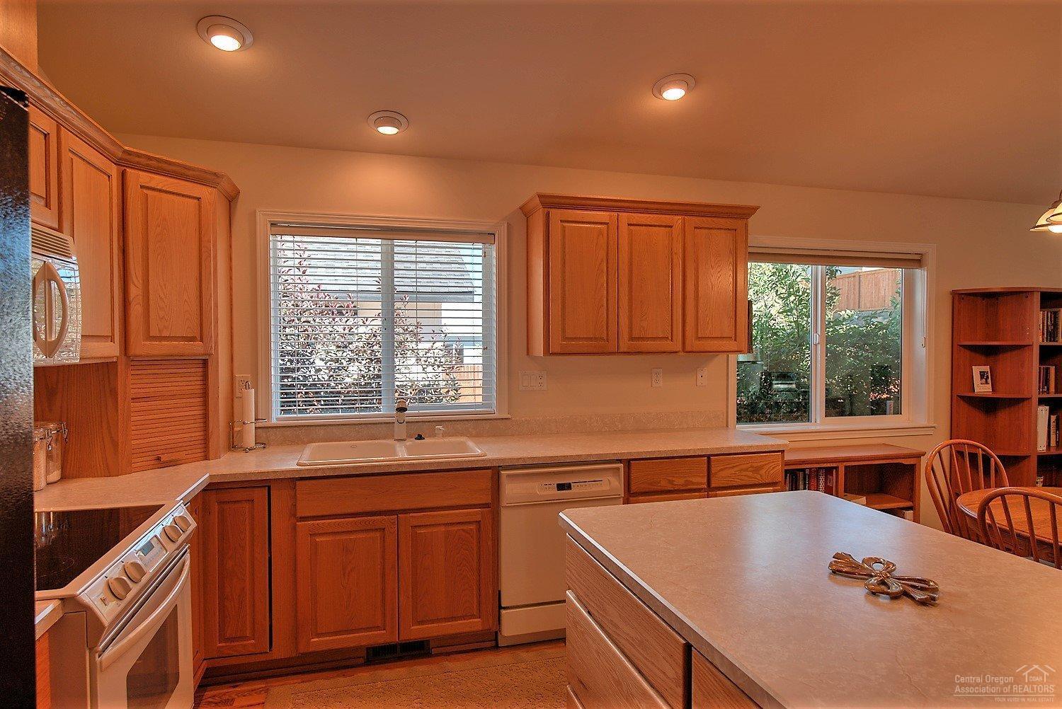 High Pointe - Residential