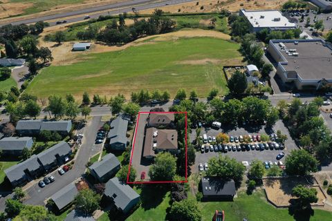 Tiny photo for 295 Tolman Creek Road #1, Ashland, OR 97520 (MLS # 220214802)