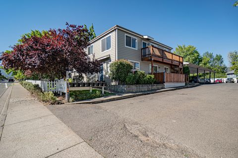 Tiny photo for 295 Tolman Creek Road #1, Ashland, OR 97520 (MLS # 220214802)