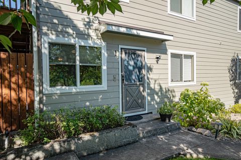 Tiny photo for 295 Tolman Creek Road #1, Ashland, OR 97520 (MLS # 220214802)