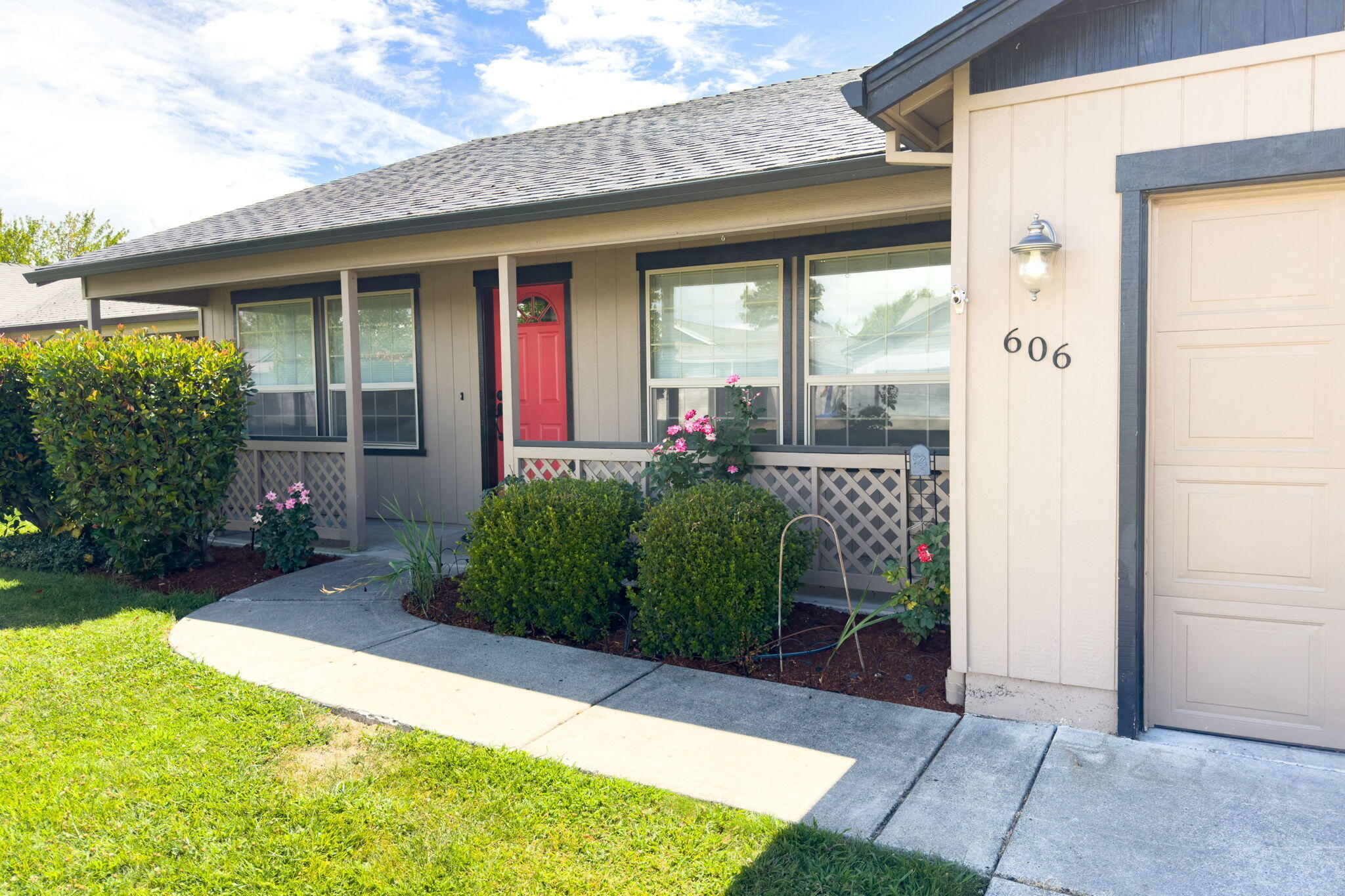 Mcloughlin Meadows Phase II - Residential