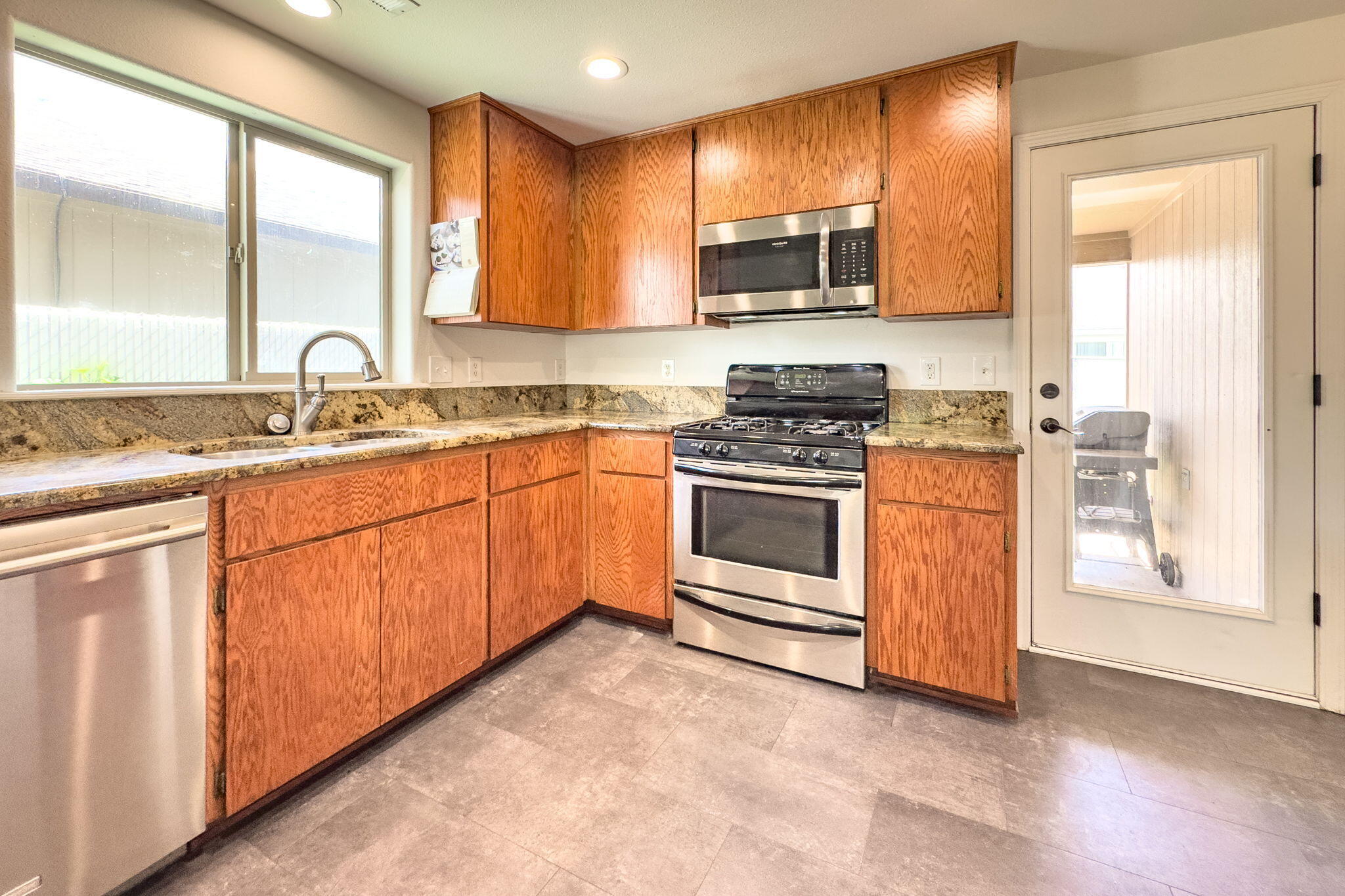 Mcloughlin Meadows Phase II - Residential