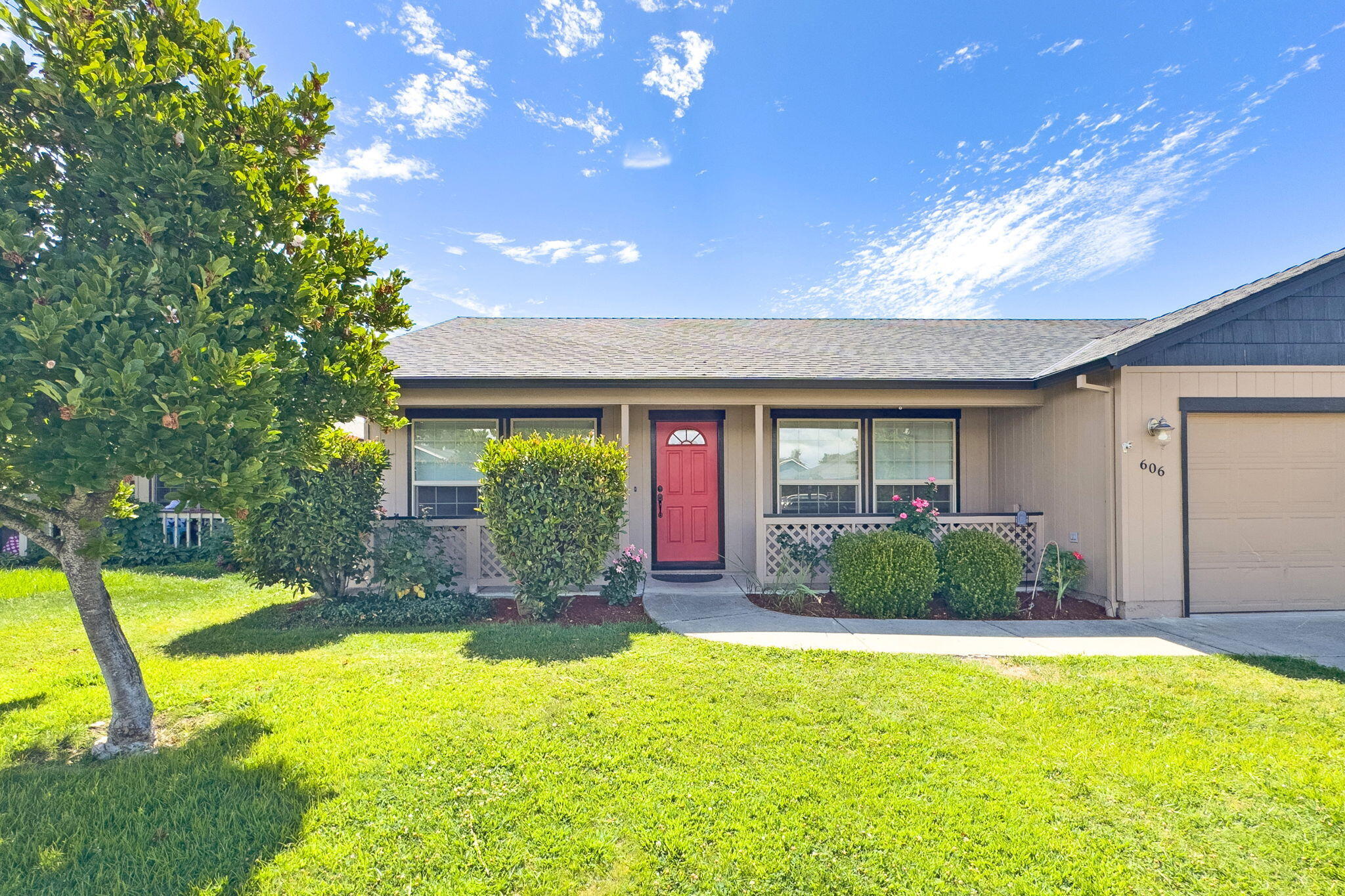 Mcloughlin Meadows Phase II - Residential