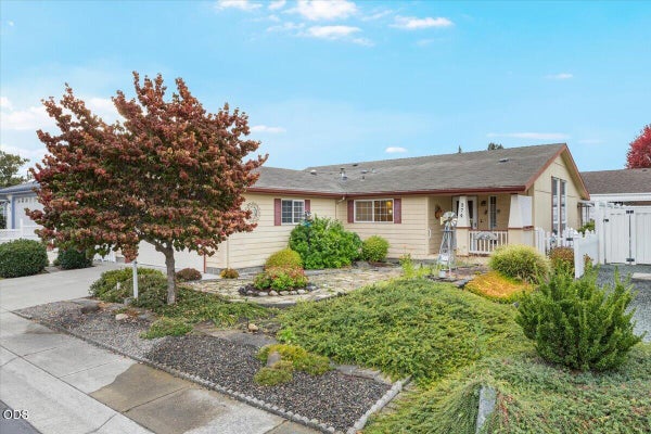 374 ORTH DR # 19, CENTRAL POINT, OR 97502 - Image 0df892d5423da5ed6496f581e7ef48eb/3587104028