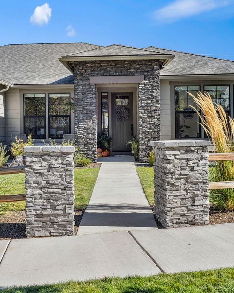 Tiny photo for 2238 NW Brickyard Street, Bend, OR 97703 (MLS # 220220251)