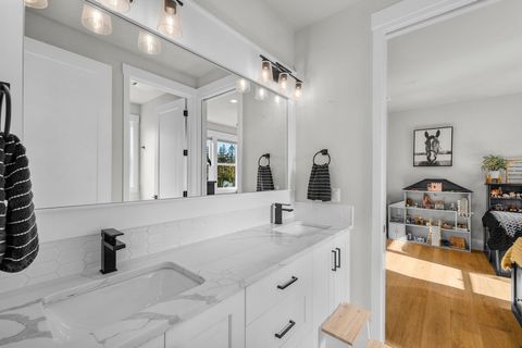 Tiny photo for 2238 NW Brickyard Street, Bend, OR 97703 (MLS # 220220251)