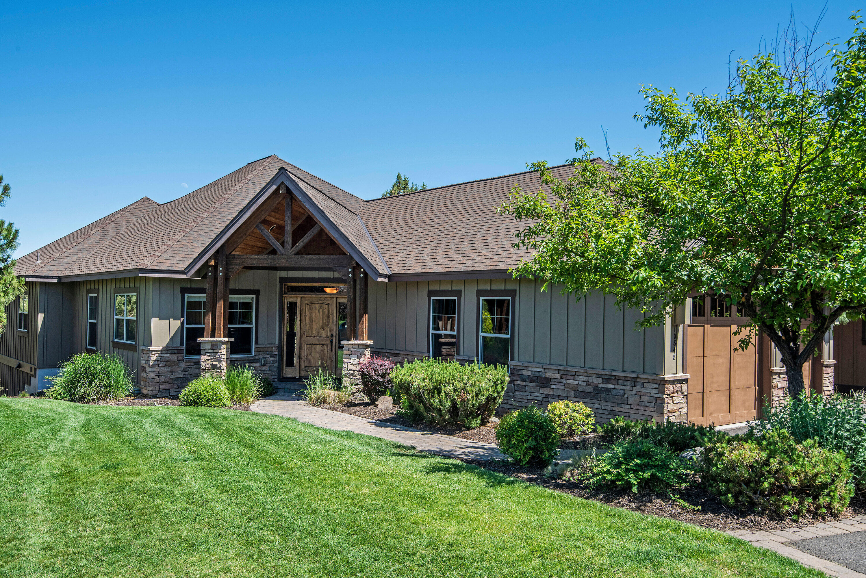 Eagle Crest - Residential