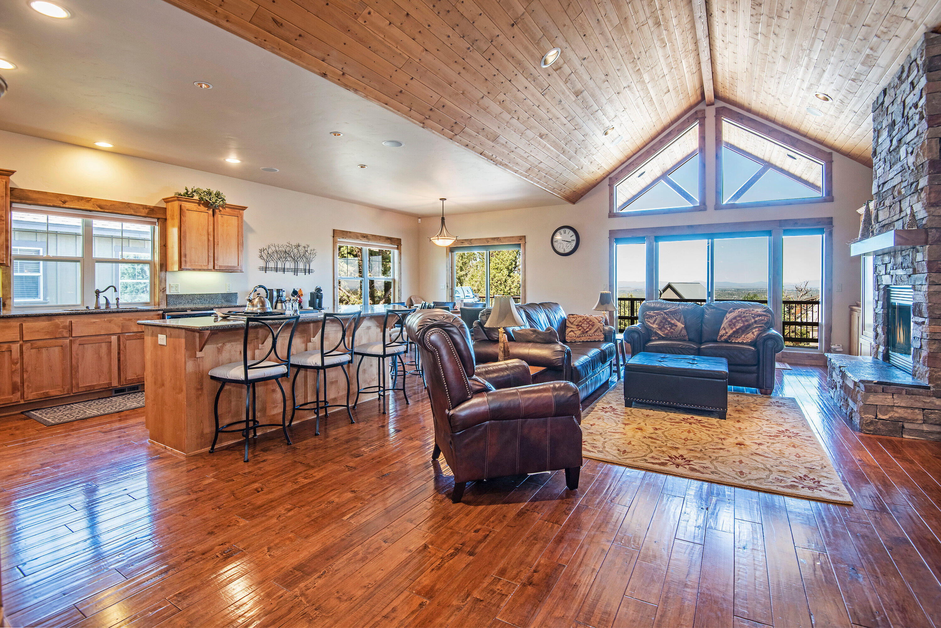 Eagle Crest - Residential