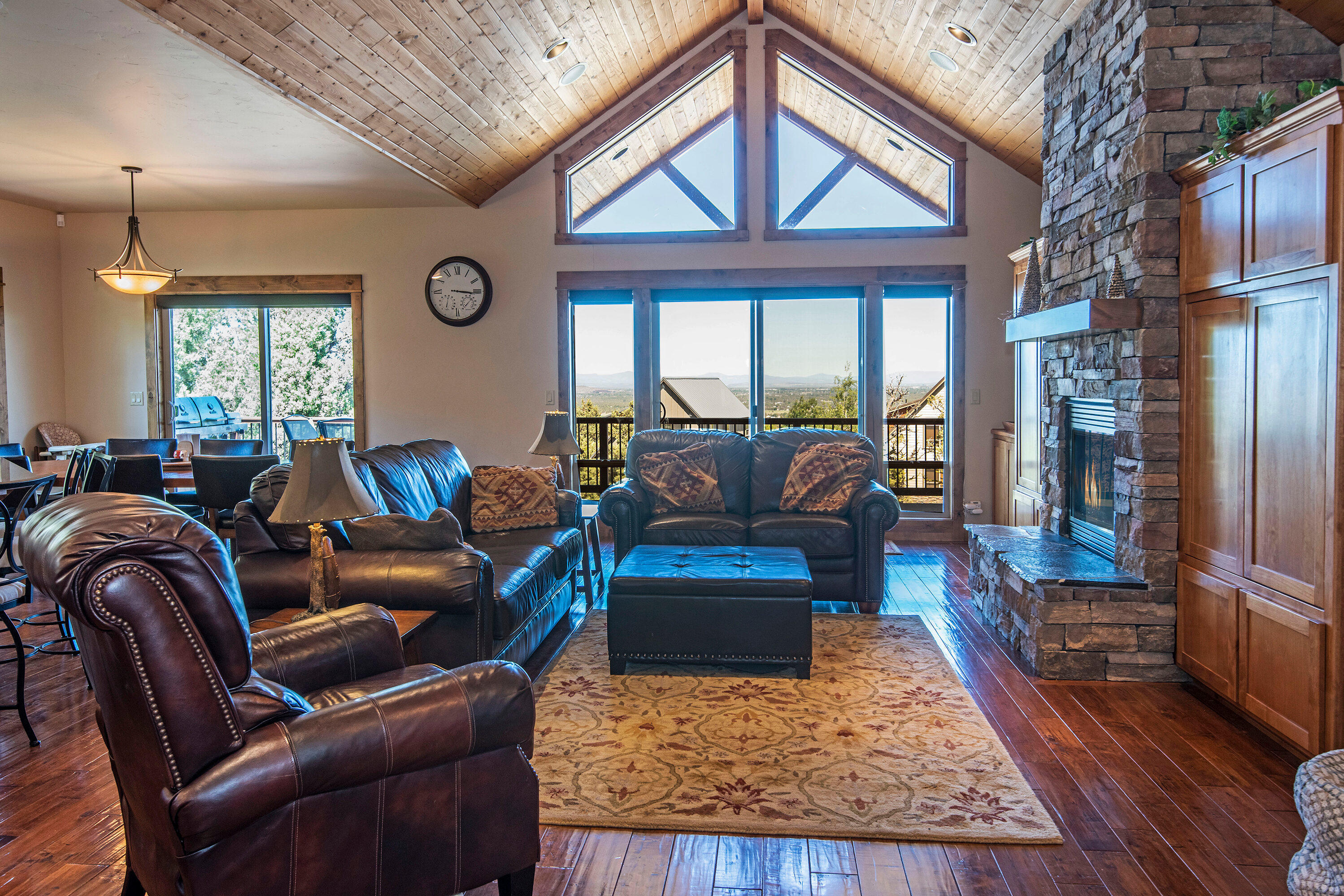 Eagle Crest - Residential