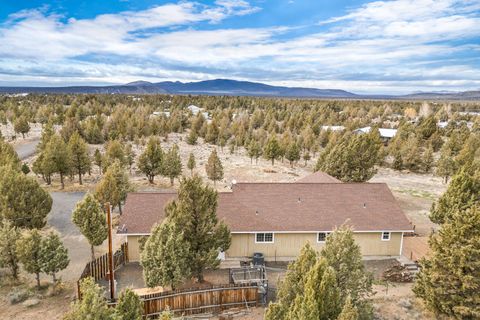 Tiny photo for 4681 SE Adobe Road, Prineville, OR 97754 (MLS # 220217058)