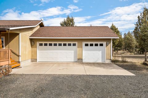 Tiny photo for 4681 SE Adobe Road, Prineville, OR 97754 (MLS # 220217058)