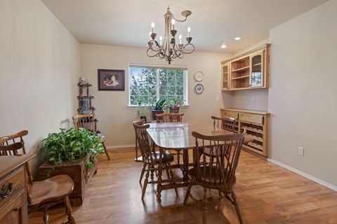 Tiny photo for 4681 SE Adobe Road, Prineville, OR 97754 (MLS # 220217058)