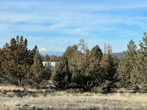 Tiny photo for 4681 SE Adobe Road, Prineville, OR 97754 (MLS # 220217058)