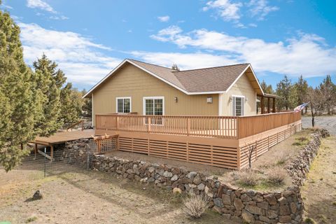 Tiny photo for 4681 SE Adobe Road, Prineville, OR 97754 (MLS # 220217058)