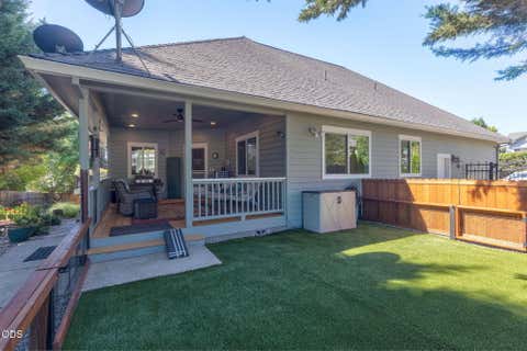 Tiny photo for 109 NW Fall Run Drive, Grants Pass, OR 97526 (MLS # 220227054)