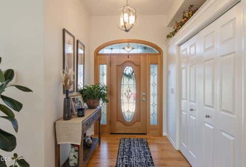 Tiny photo for 109 NW Fall Run Drive, Grants Pass, OR 97526 (MLS # 220227054)