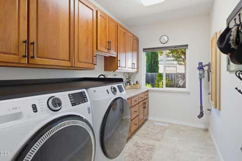 Tiny photo for 109 NW Fall Run Drive, Grants Pass, OR 97526 (MLS # 220227054)