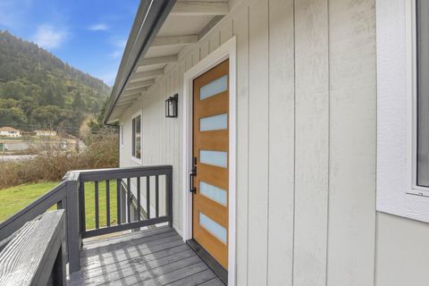 Tiny photo for 8835 Williams Highway, Grants Pass, OR 97527 (MLS # 220220216)