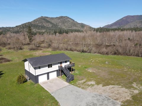 Tiny photo for 8835 Williams Highway, Grants Pass, OR 97527 (MLS # 220220216)