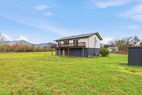 Tiny photo for 8835 Williams Highway, Grants Pass, OR 97527 (MLS # 220220216)