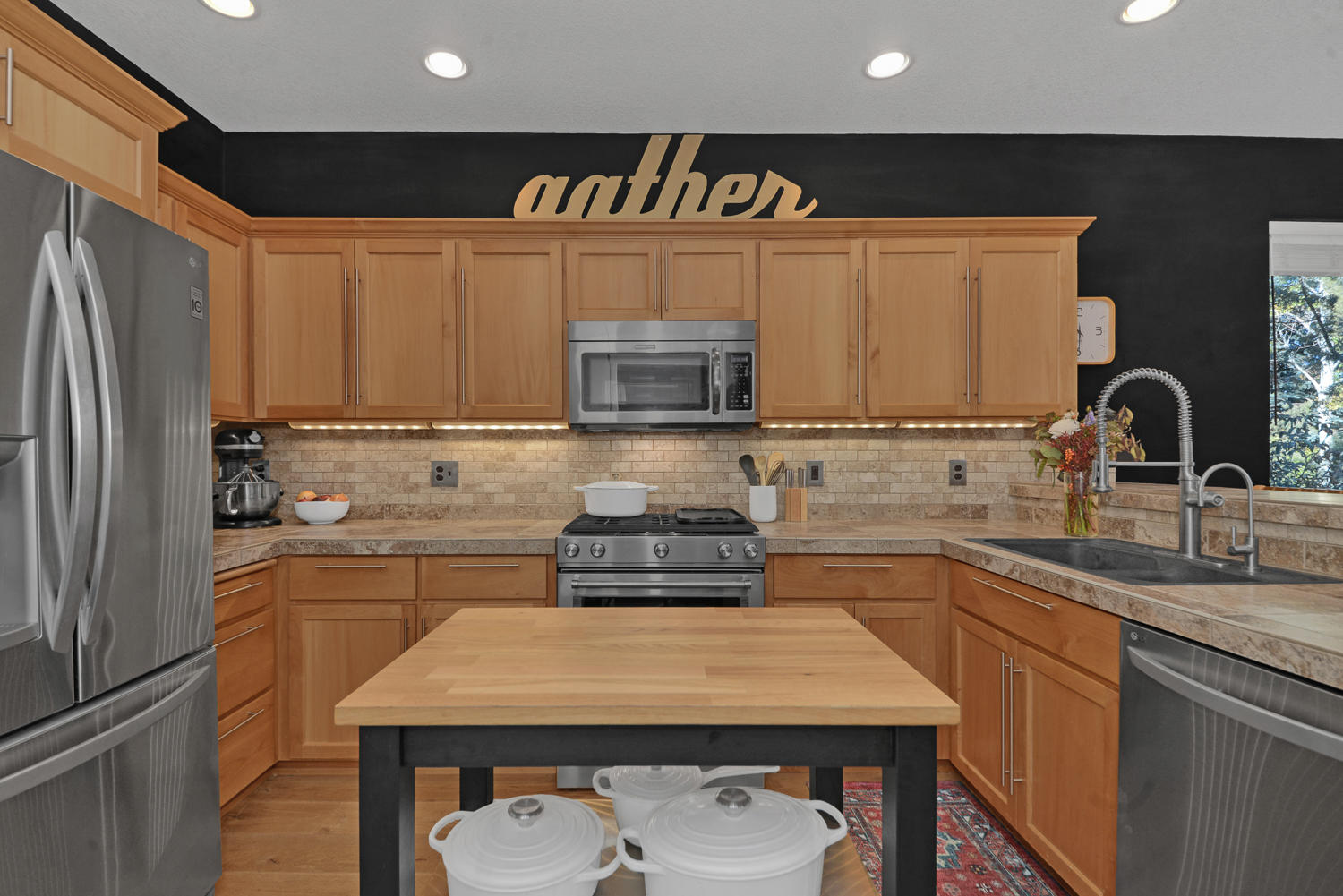 Hunters Highland - Residential