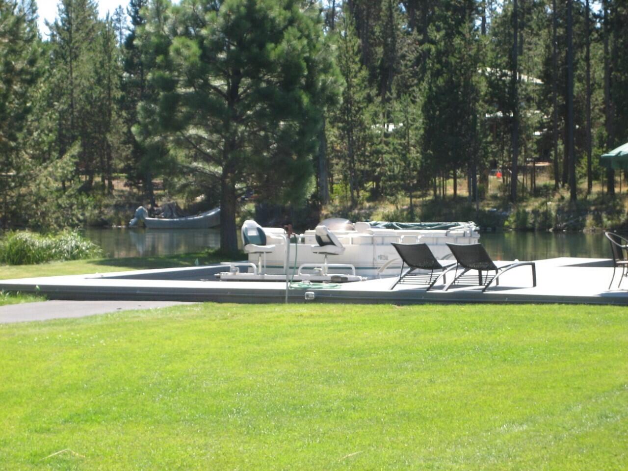 Desc Rvr Hmst Rimrk - Residential