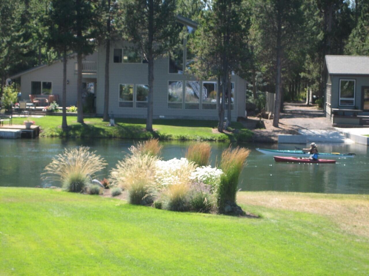 Desc Rvr Hmst Rimrk - Residential