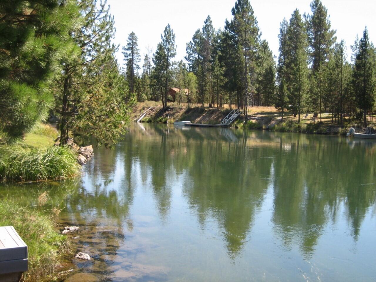 Desc Rvr Hmst Rimrk - Residential