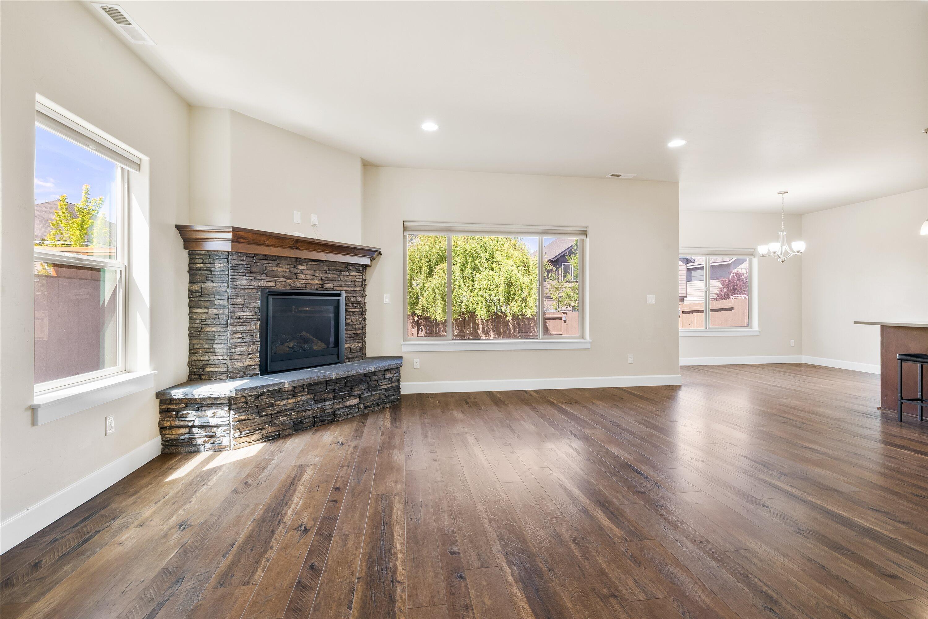 3120 NE Marea Drive