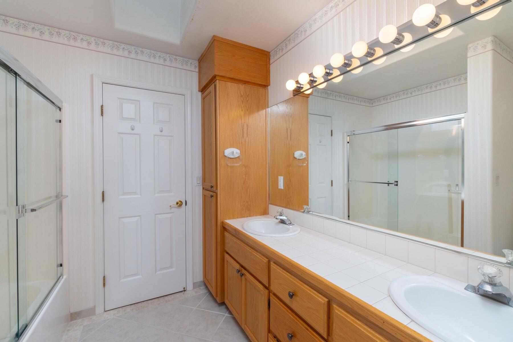 Diamond A. - Residential