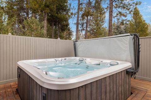 Tiny photo for 58108 Tournament Lane #4, Sunriver, OR 97707 (MLS # 220215426)