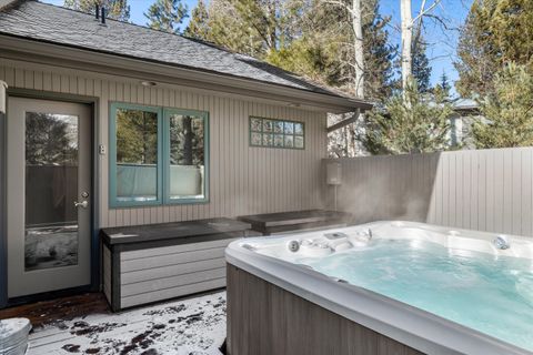 Tiny photo for 58108 Tournament Lane #4, Sunriver, OR 97707 (MLS # 220215426)
