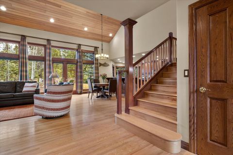 Tiny photo for 58108 Tournament Lane #4, Sunriver, OR 97707 (MLS # 220215426)