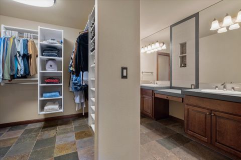 Tiny photo for 58108 Tournament Lane #4, Sunriver, OR 97707 (MLS # 220215426)