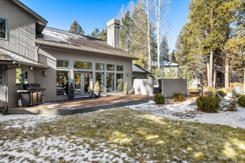 Tiny photo for 58108 Tournament Lane #4, Sunriver, OR 97707 (MLS # 220215426)