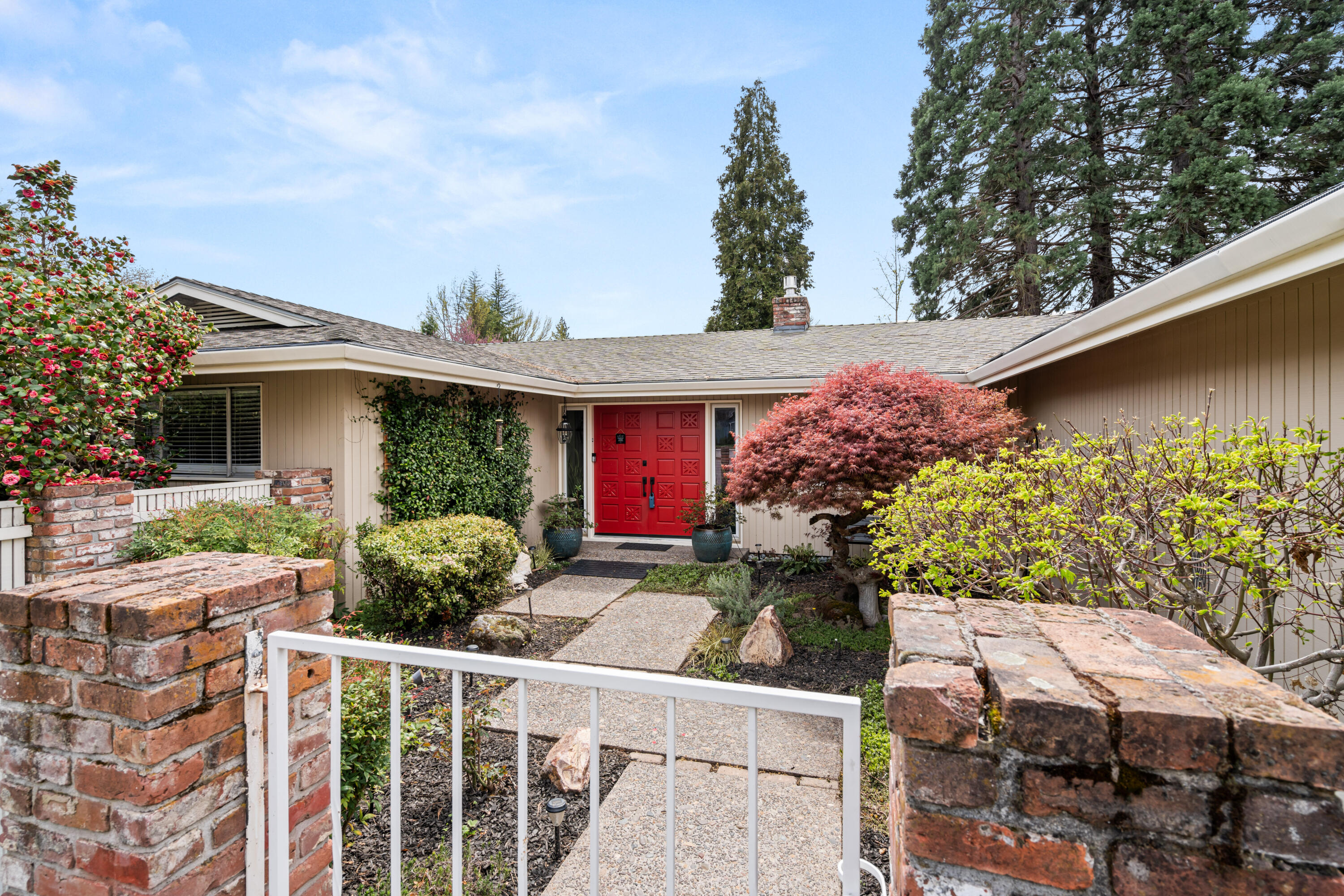 Country Club Meadows Unit No 1 - Residential