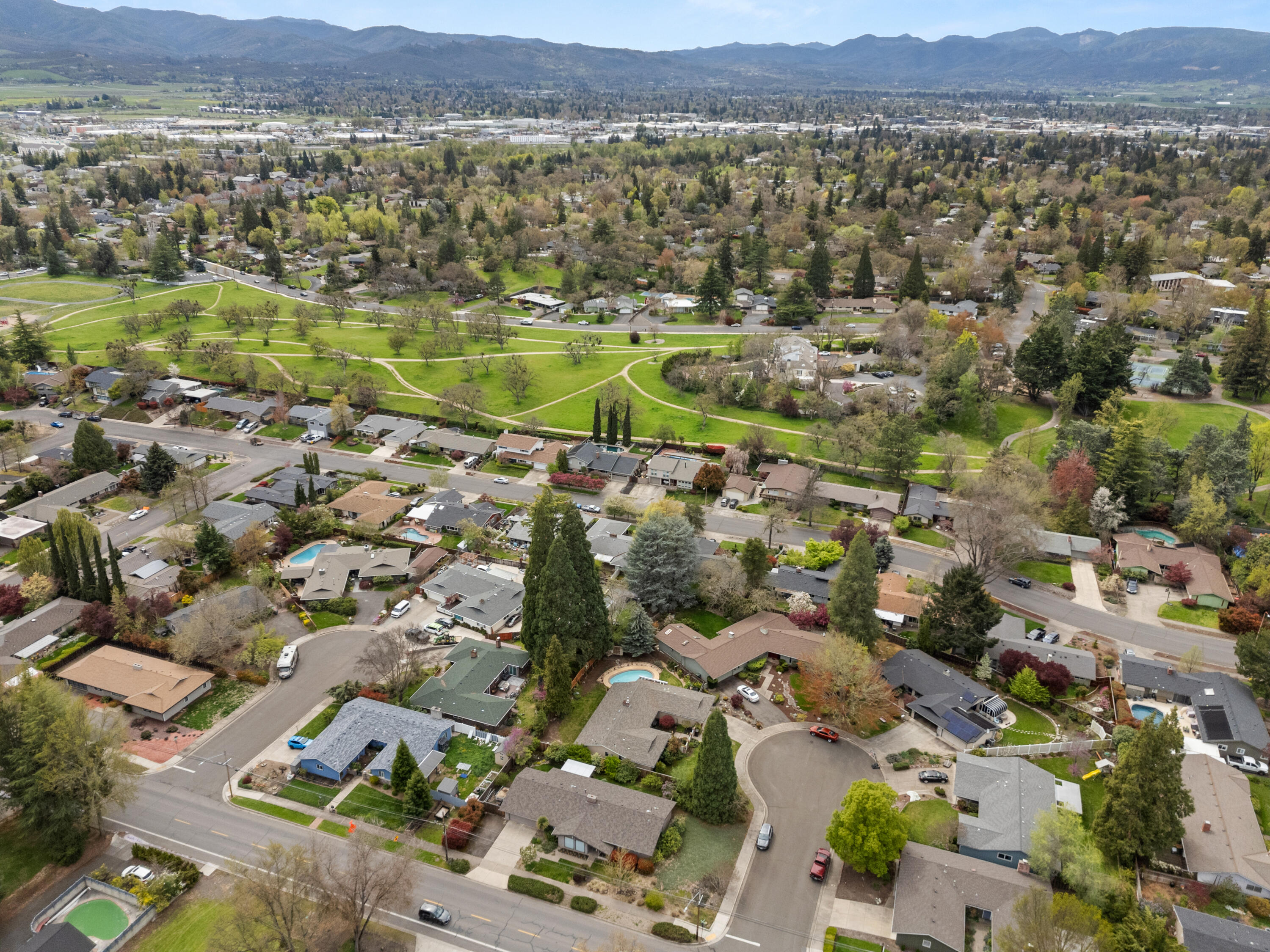 Country Club Meadows Unit No 1 - Residential