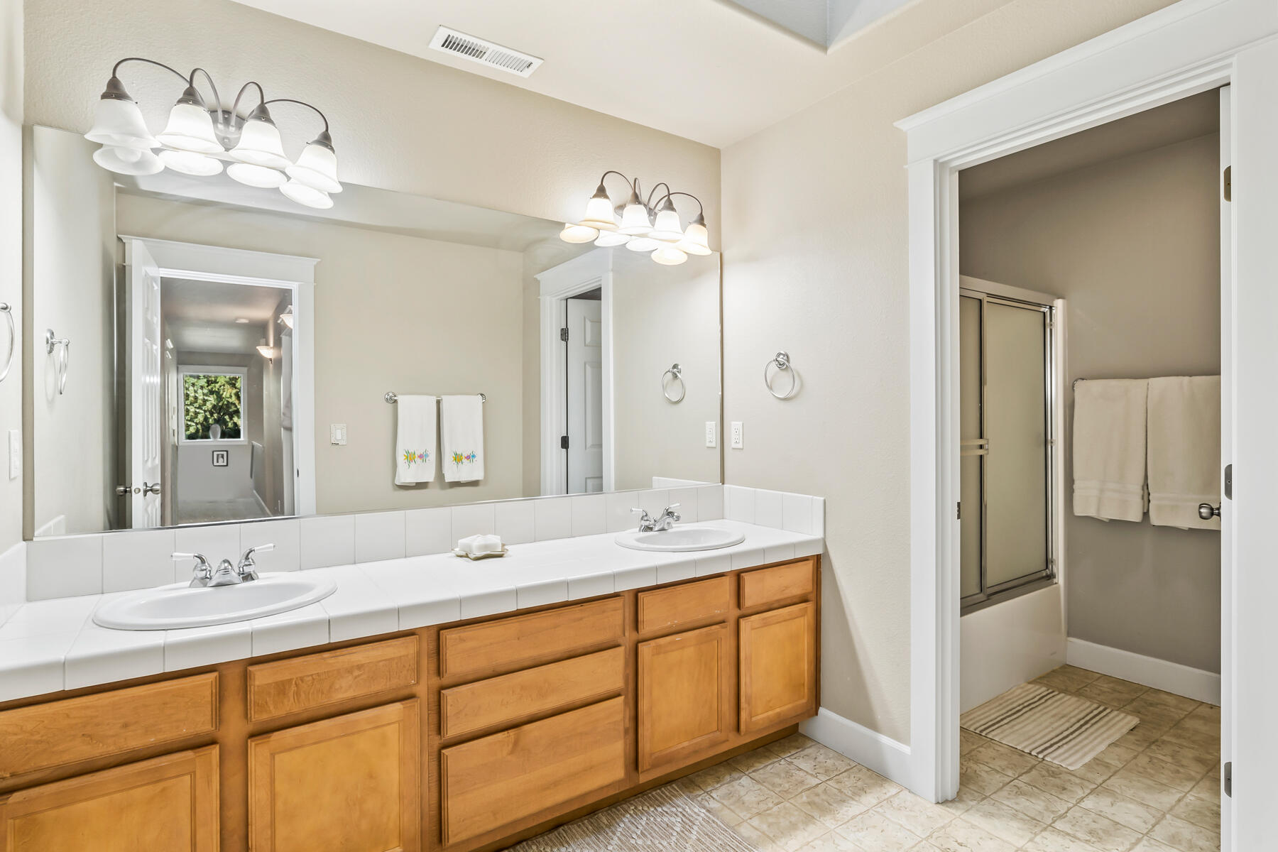 Hawks Ridge - Residential