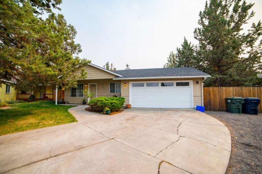 Fantastic single level 3 bedroom home. Located on a Cul-De-Sac, in a convenient area of NE Bend. Room for RV parking and ADU. Nice big lot. Newer roof.