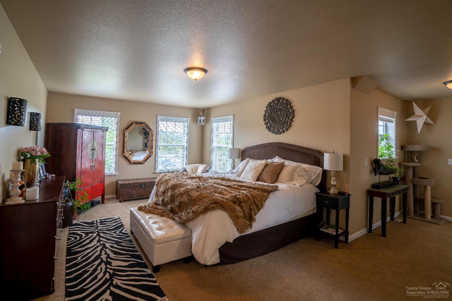 Mtn Gate - Residential