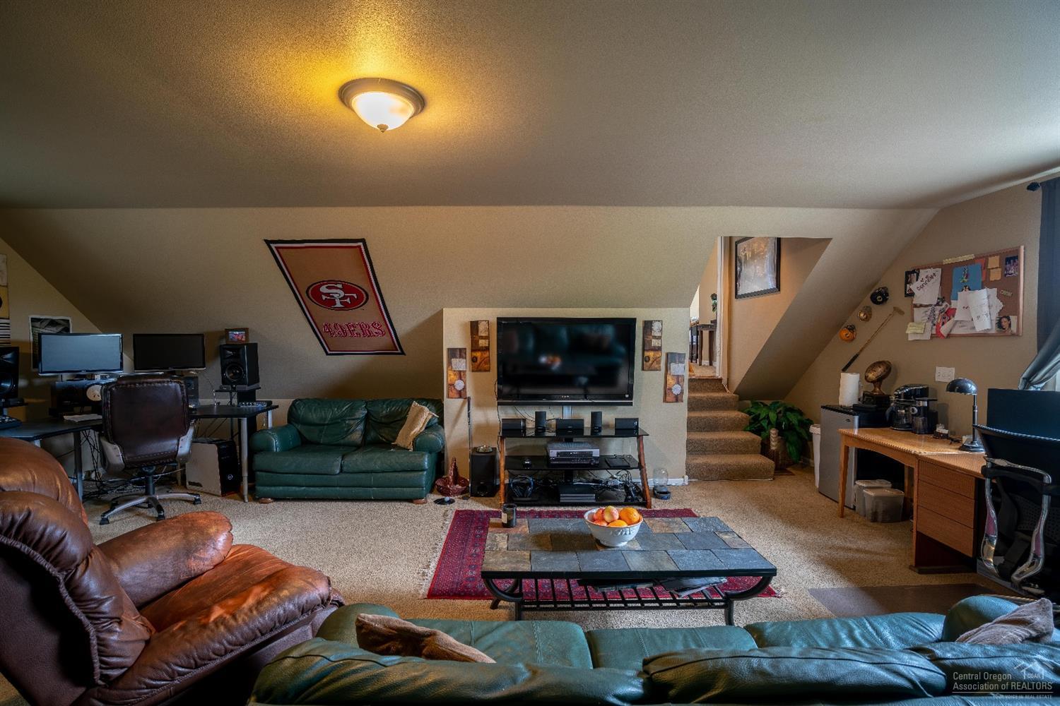 Mtn Gate - Residential