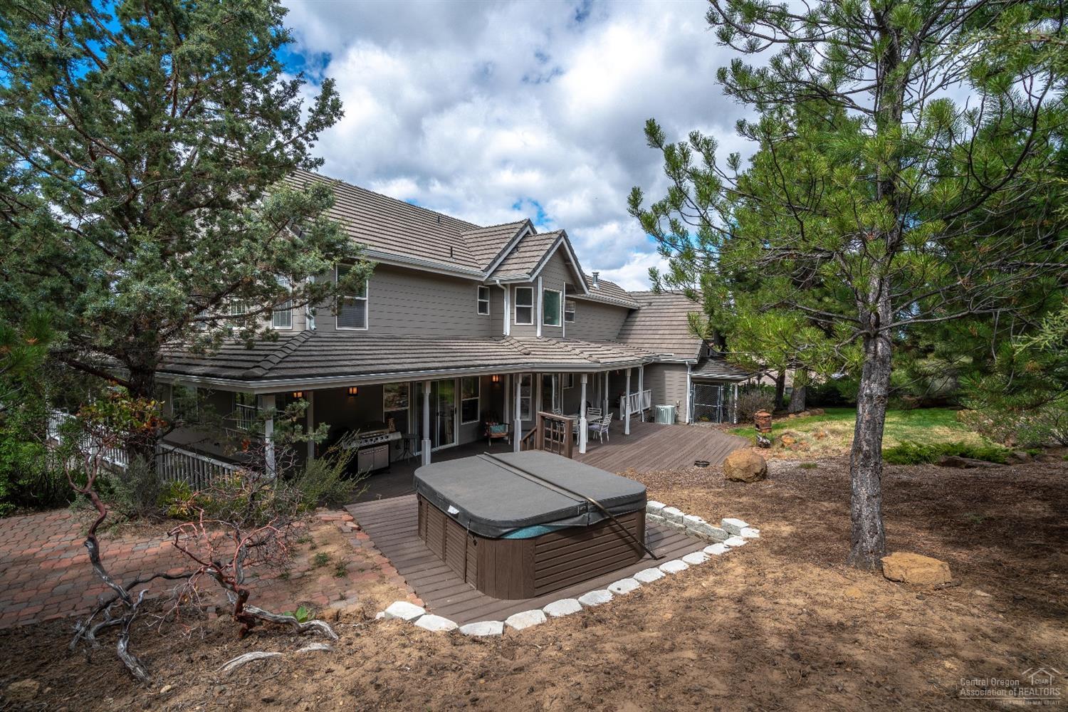 Mtn Gate - Residential