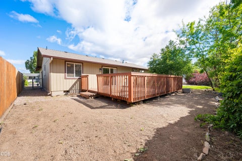 Tiny photo for 1029 SE Algonquian Loop, Prineville, OR 97754 (MLS # 220223055)