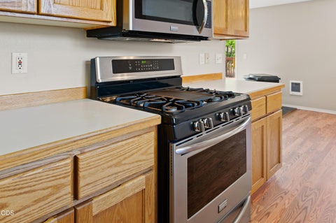 Tiny photo for 1029 SE Algonquian Loop, Prineville, OR 97754 (MLS # 220223055)